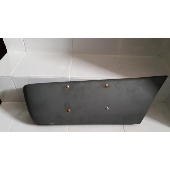 Tanduk Bumper/Bemper Isuzu Panther Kotak Hi-Grade (Kanan Belakang)