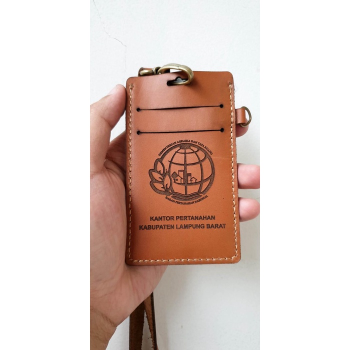 

pintar- Gantungan ID card holder nametag kulit