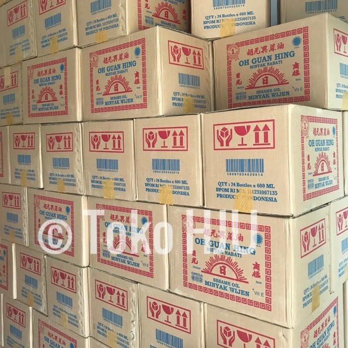 

Lezat- Minyak wijen oh guan hing (lokal) sesame oil