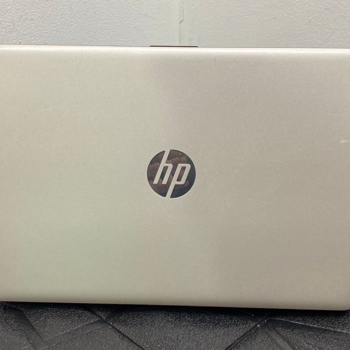 LAPTOP HP 14S-dk0xxx bekas *