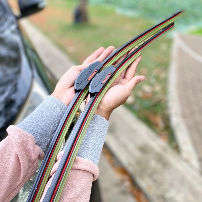 Wiper Dual Karet Double Blade Universal Wiper Frameles