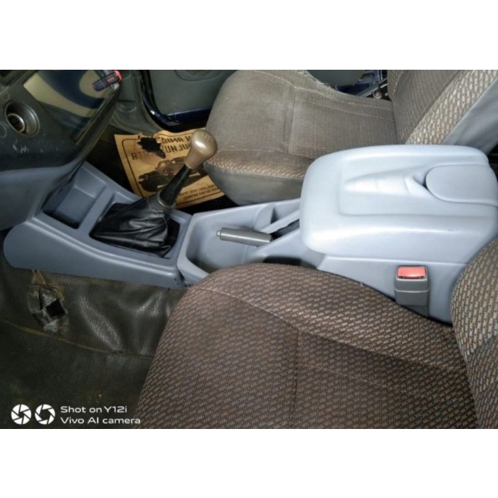 Console Box Kijang Kapsul 2000 Keatas Polos