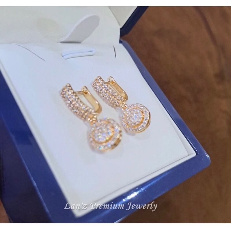 Anting Perak Loly Bulat Kristal Mewah Premium Titanium (Silver)