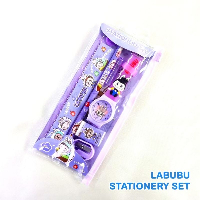 

Jam Tangan Anak Labubu + Perlengkapan Sekolah Set 6 In 1 Alat Tulis