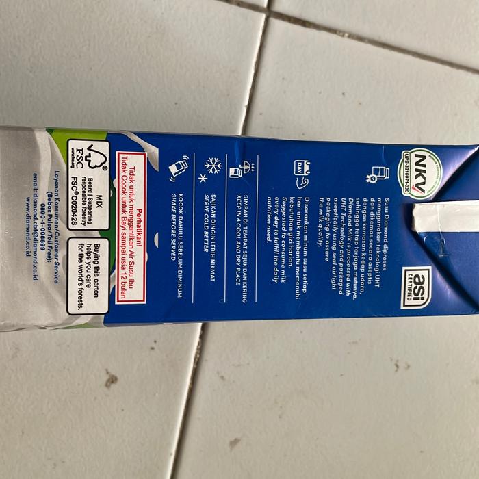 

SUSU UHT DIAMOND FULL CREAM 1L / SUSU DIAMOND FULL CREAM 1 LITER TERBARU