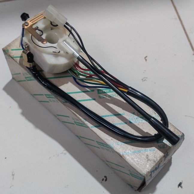 Saklar Lampu Colt T120 Saklar Sein Colt T120 Saklar Kombinasi Dimer