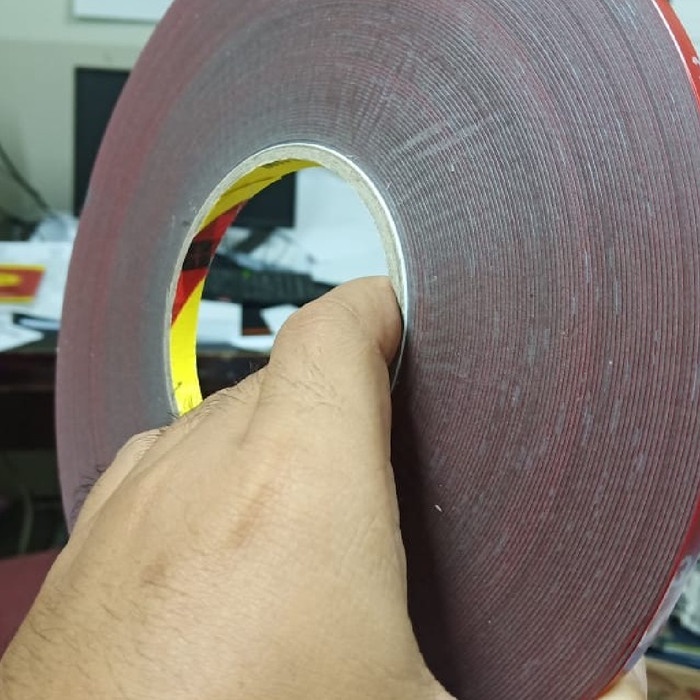 

New Double Tape 3M 8mm x 33 Meter 01