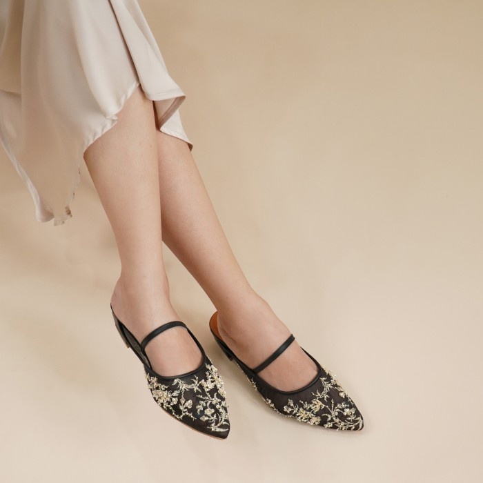 VAIA X Aleza Sandal Heels Wanita Dalila Black 4 CM