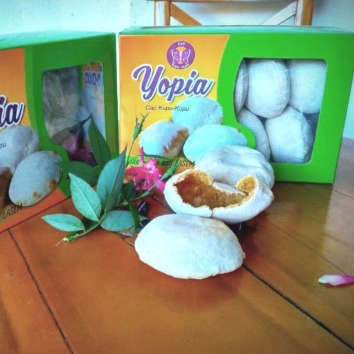 

PROMO Kue Kering Yopia Kupu-Kupu Oleh - Oleh Khas Rembang KF559
