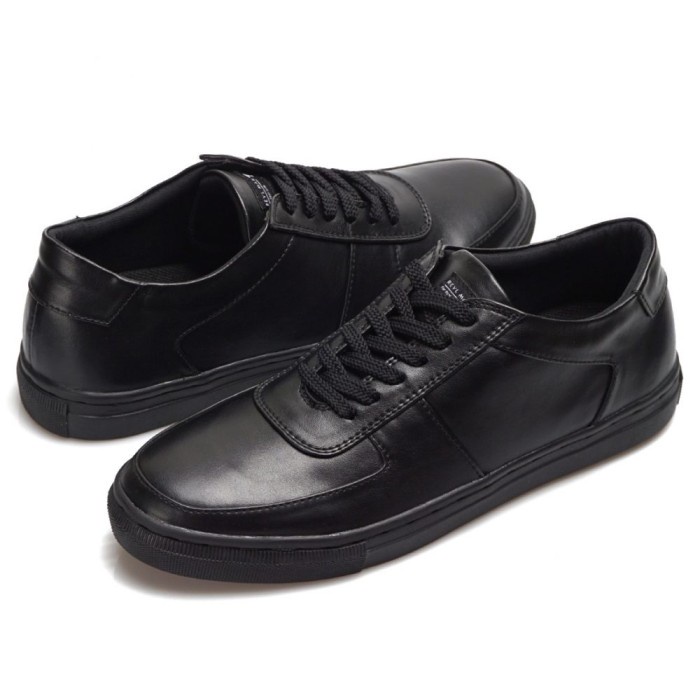 Tapak- Sepatu Reyl Famo Full Black Original Sneakers Kulit Asli Casual