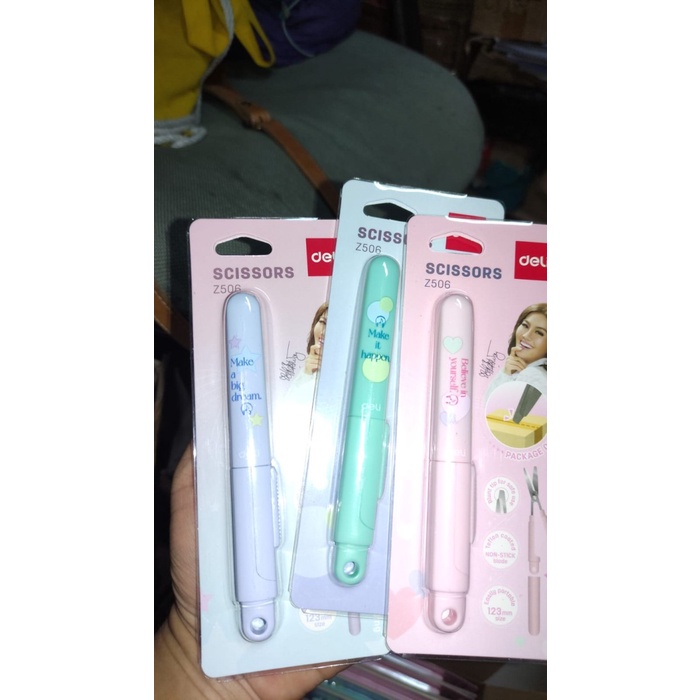 

Kualitas terbaik] gunting saku deli kodez 506 warna pastel gunting mini saku sebesar ballpoint aman