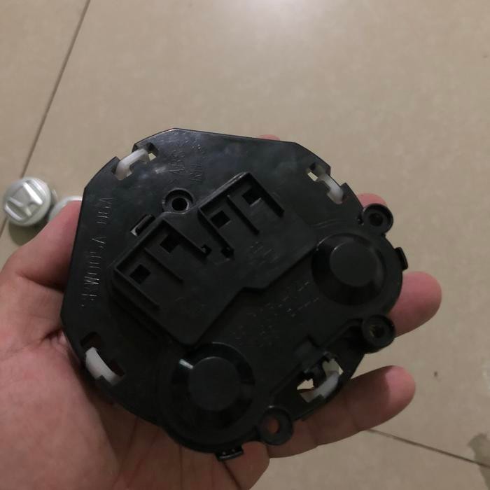 Berkualitas Mesin Kaca Spion Bracket Kaca Spion Toyota Avanza Ayla Xenia Agya Ory