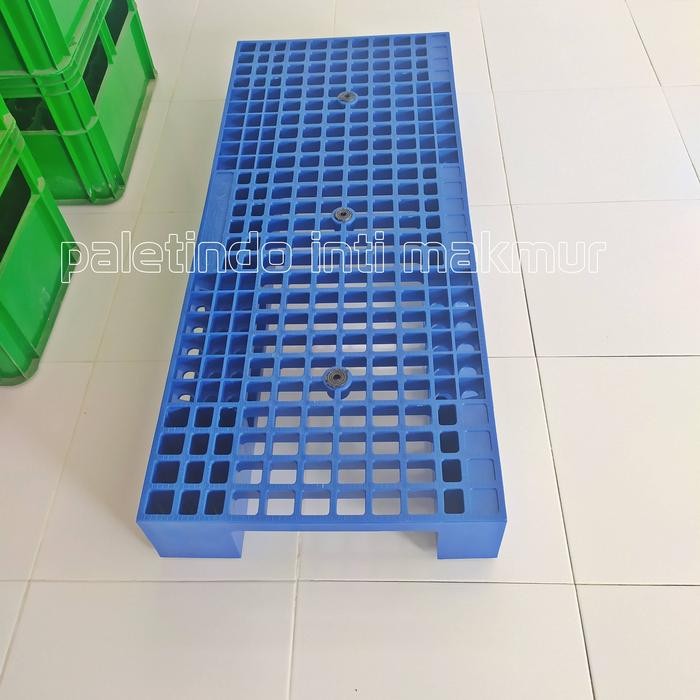 

TERLARIS Palet Plastik Medium Duty 120 x 50 x 13,2 Cm - Berlubang Ready Warna Biru & Merah