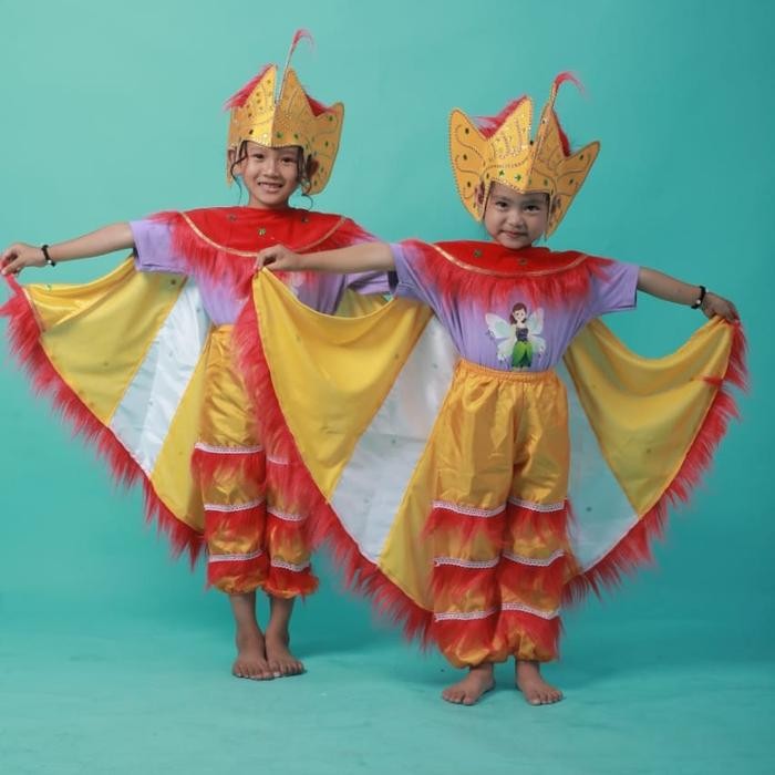 Promo tari merak, mainan kostum