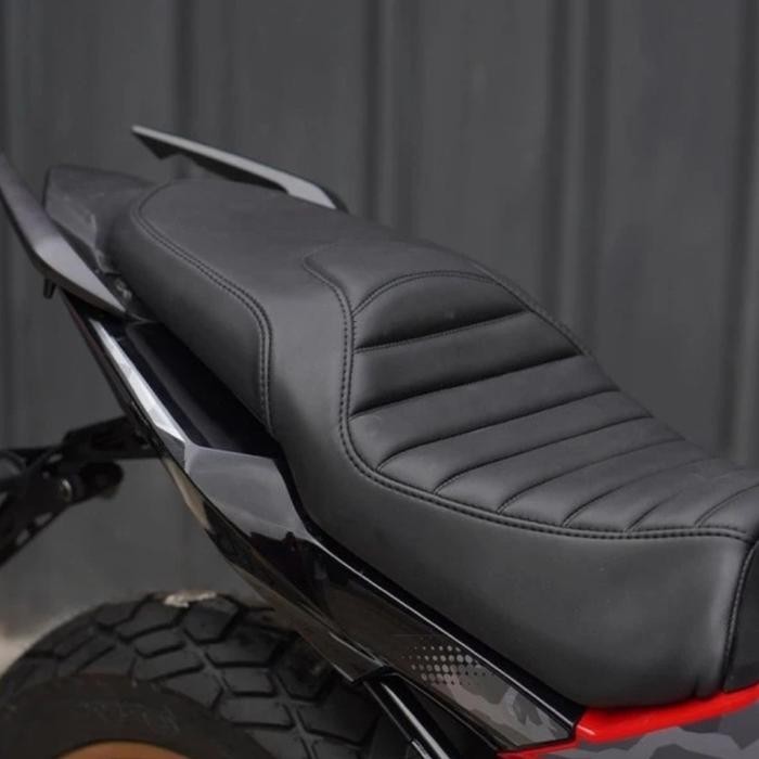 Sarung Cover Kulit Jok Motor CB150X MBtech Caferacer