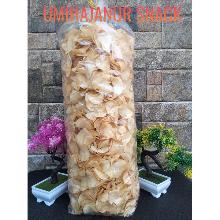 

Cemal Cemil Makyus (Gratis Ongkir) Kripik Singkong Asin 1000Gram Makanan Ringan