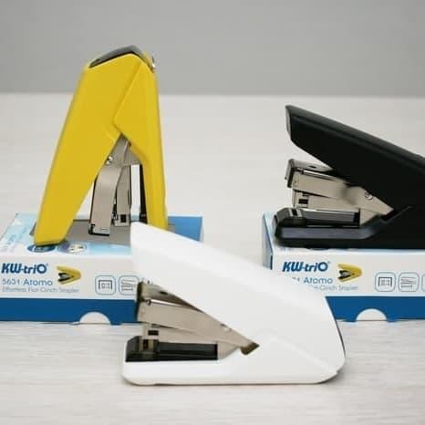 

\ Stapler Flat Clinch Merek Kw-Trio 5631 Effortless Putih
