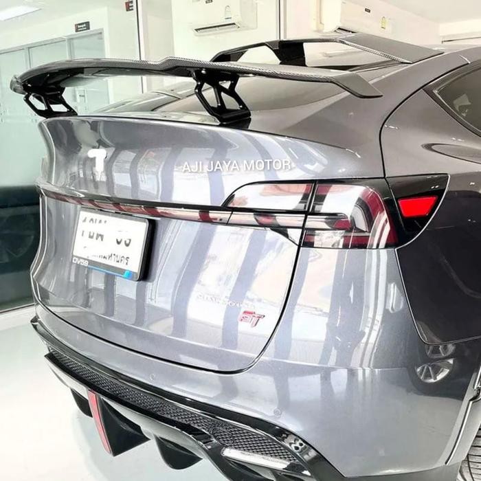 PREMIUM SPOILER MOBIL SEDAN UNIVERSAL KARBON SPOILER SEDAN