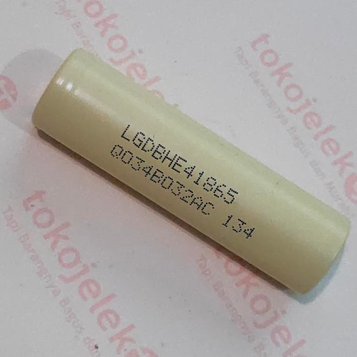 LG HE4 LGDBHE41865 2500mAh 20A, Baterai Li-ion 18650 Original Flat