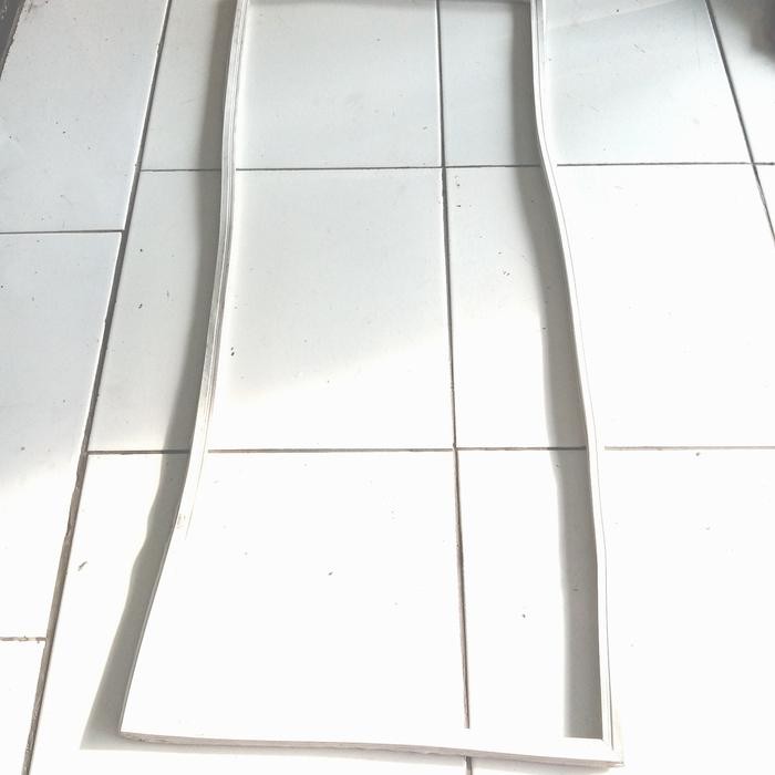 Ready karet pintu kulkas panasonic 1 pintu 105 x 45