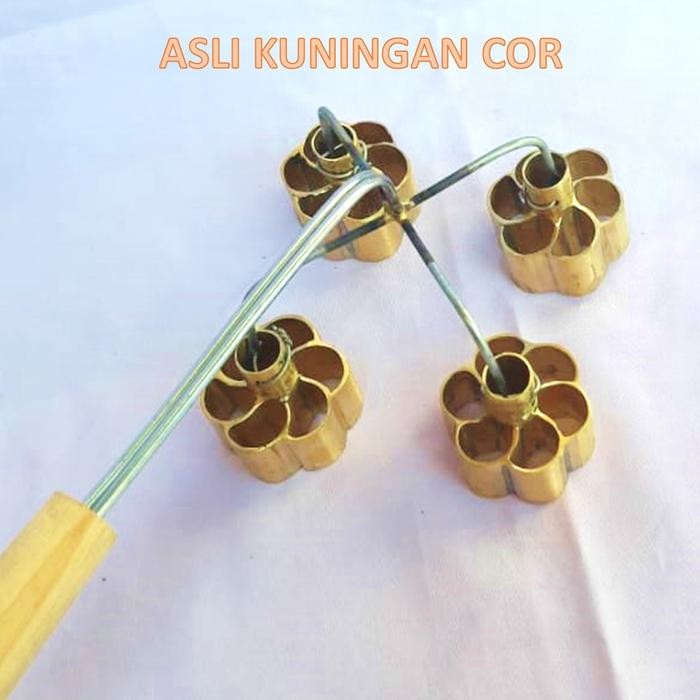 Kenanganpawon Cetakan Kembang Goyang Mini Isi 4 Kuningan Anti Lengket