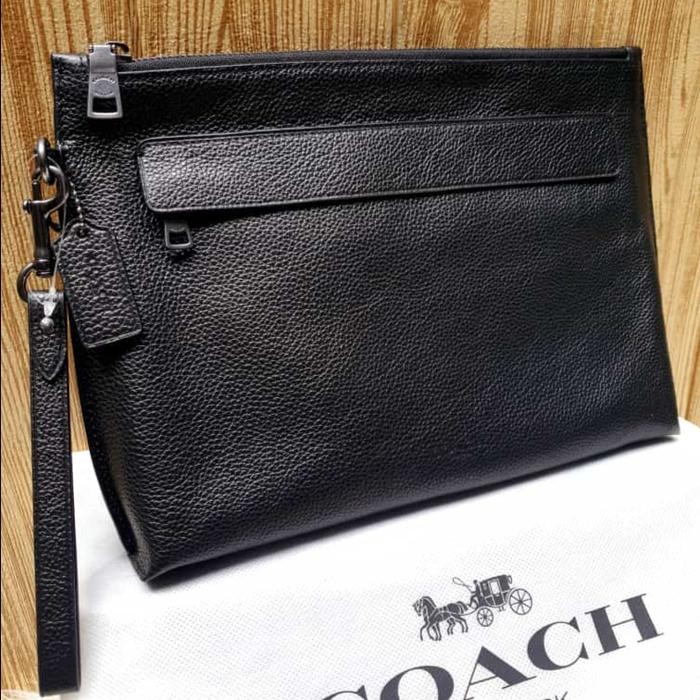 Clutch Coach Carryall Pouch Men F28614 Pebbled Leather Pouch Black