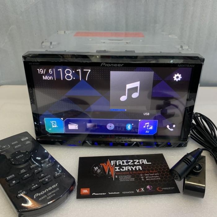 pioneer AVH-A5150BT like new
