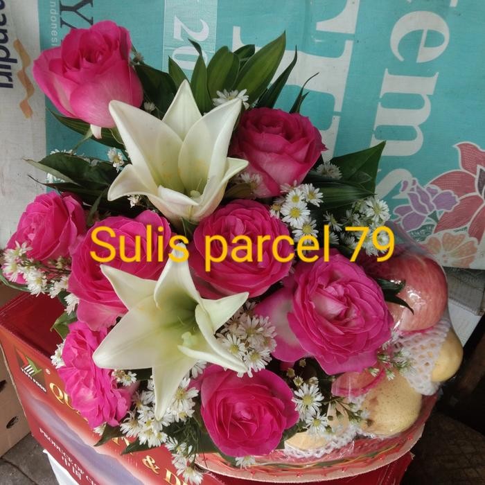 

Terlaris parcel buah n bunga cantik Terbaik