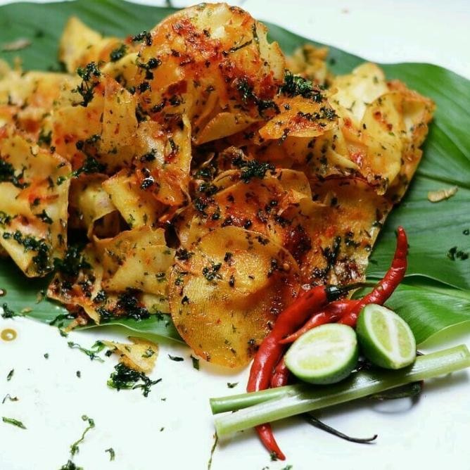 

PastikanTerjaminMutunya- Keripik singkong Balado/khas padang