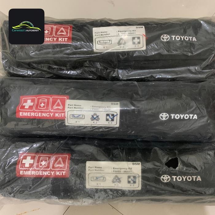 PREMIUM Tas Emergency Kit P3K Segitiga Pengaman TOYOTA