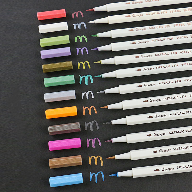 

12 Colors Metallic Marker Pen Medium Point Metallic Markers For Rock Painting, Black Paper, Card