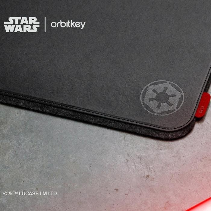 

Orbitkey Desk Mat Star Wars Series Darth Vader Premium Leather Meja Kerja