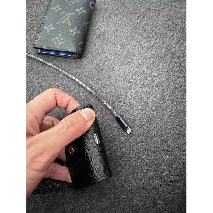 

Maison Margiela - Four Stitches AirPods Case