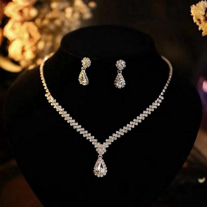 Outsy- Perhiasan Pesta 1 Set Kalung Dan Anting - Aksesoris Pesta