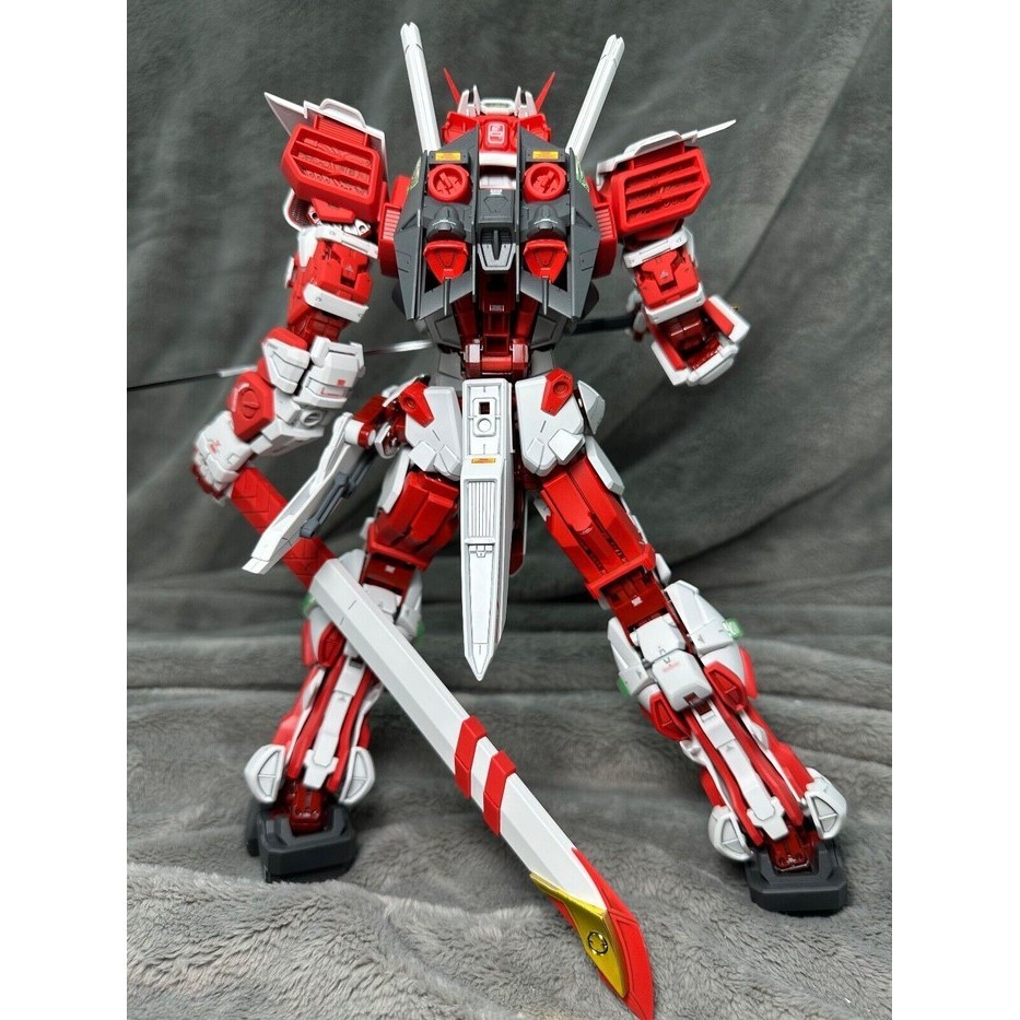 SALE BANDAI PLAMO PG GUNDAM ASTRAY RED FRAME READYY