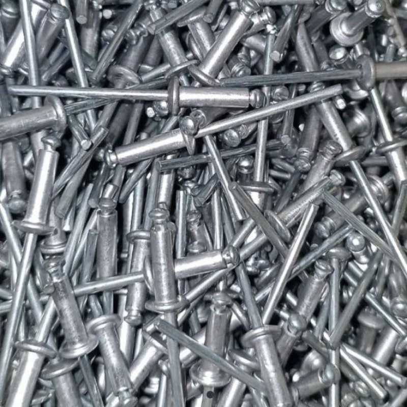 Promo 1 Kotak Paku Rivet Merk Rivetti 550 Ukuran 4Mm X 12.7Mm Isi 1000 Pcs