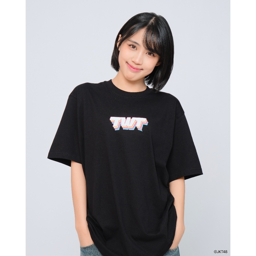 JKT48 SAMBIL MENGGANDENG ERAT TANGANKU SPECIAL T-SHIRT BLACK HITAM 100% ORIGINAL