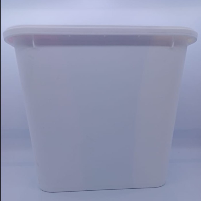 

Es krim Diamond Neapolitan 3 rasa ice cream 8 L I ICE CREAM Terlaris