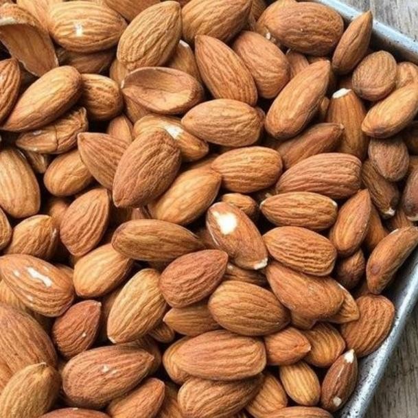 

Kacang Almond Panggang 1000 Gram/1 Kg Kualitas Premium Terlaris
