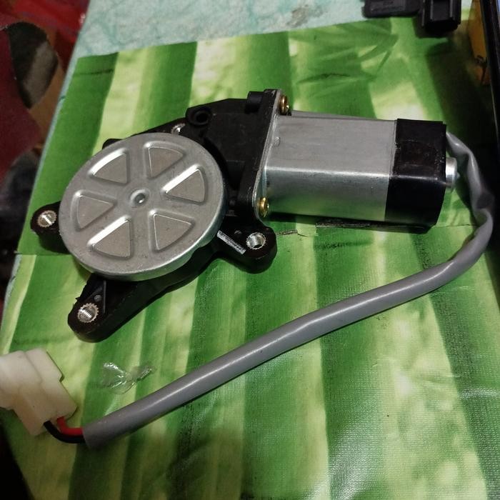 Motor Power Window Suzuki Karimun Estilo Kode 023