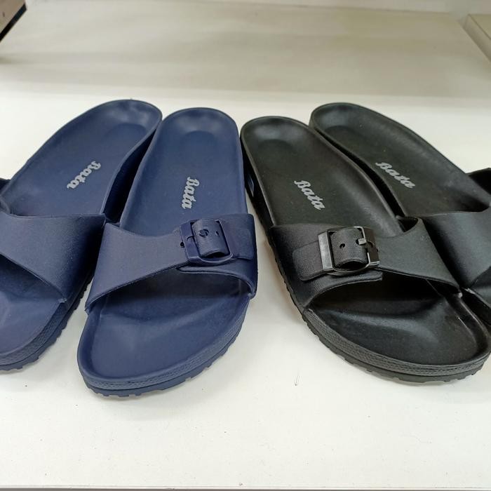 Sandal Karet Wanita Merk Bata Warna Biru Navy Dan Hitam
