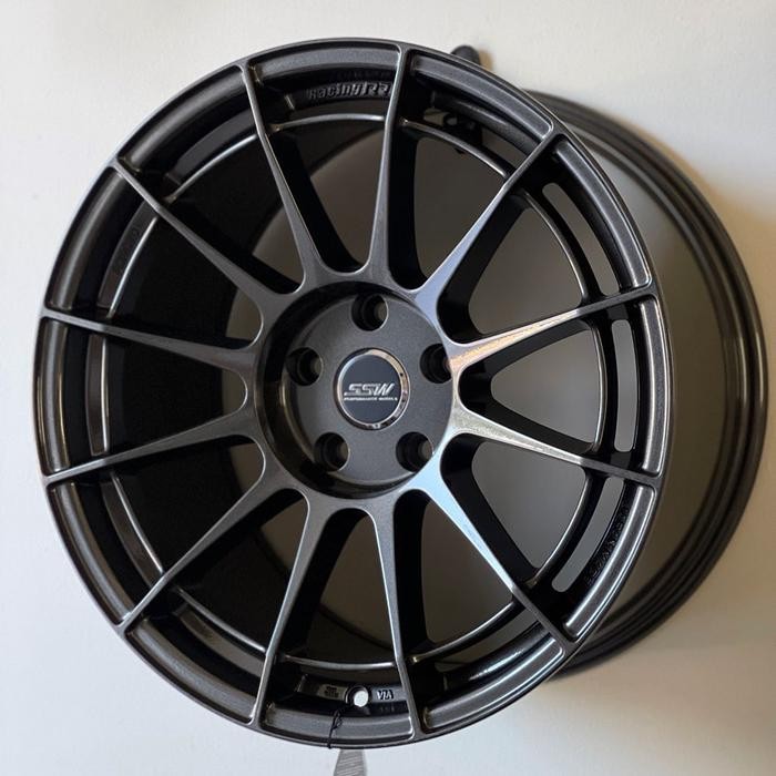 velg racing r18 SSW NT03 Velg mobil 18 Innova Reborn Venturer Zenix