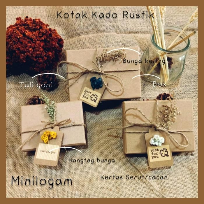 

Pesta- kotak kado/box kecil, logam mulia,lm ,souvenir, hadiah,hampers