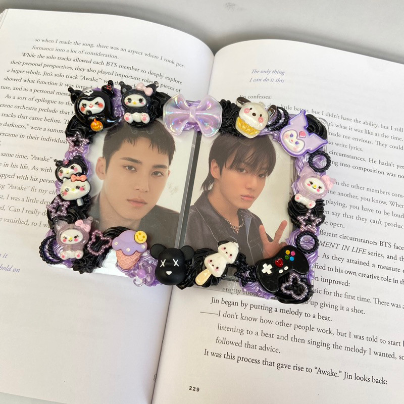 [READY STOCK] STANDING FRAME ACRYLIC DECO BY 00