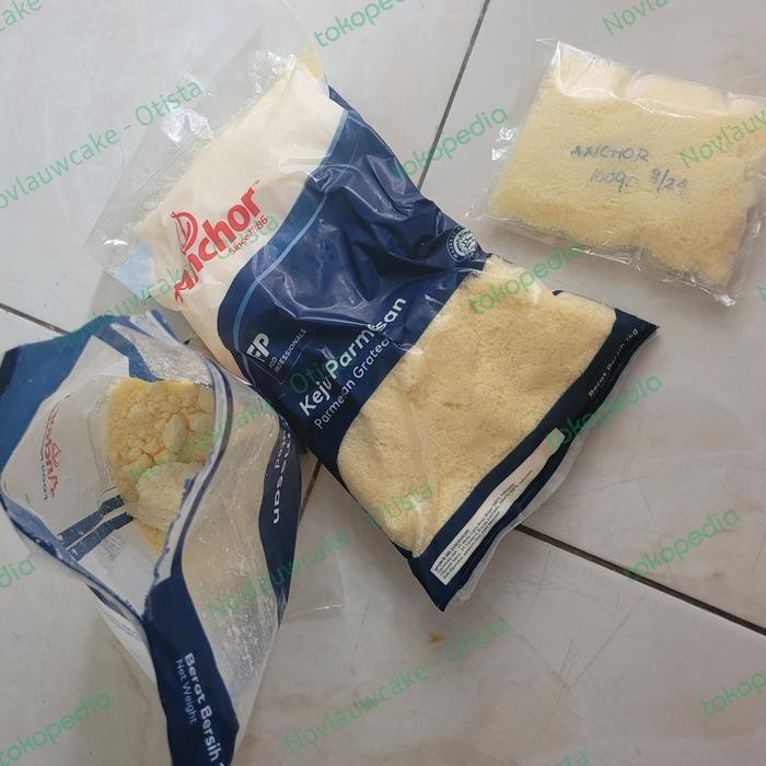 

BARANG TERLARIS keju parmesan anchor bubuk / grated parmesan cheese repack 50gr/200gr