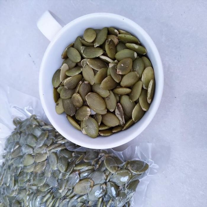 

JTTOP" PUMPKIN SEED ( SEEDS ) / KUACI LABU MENTAH 500 GR