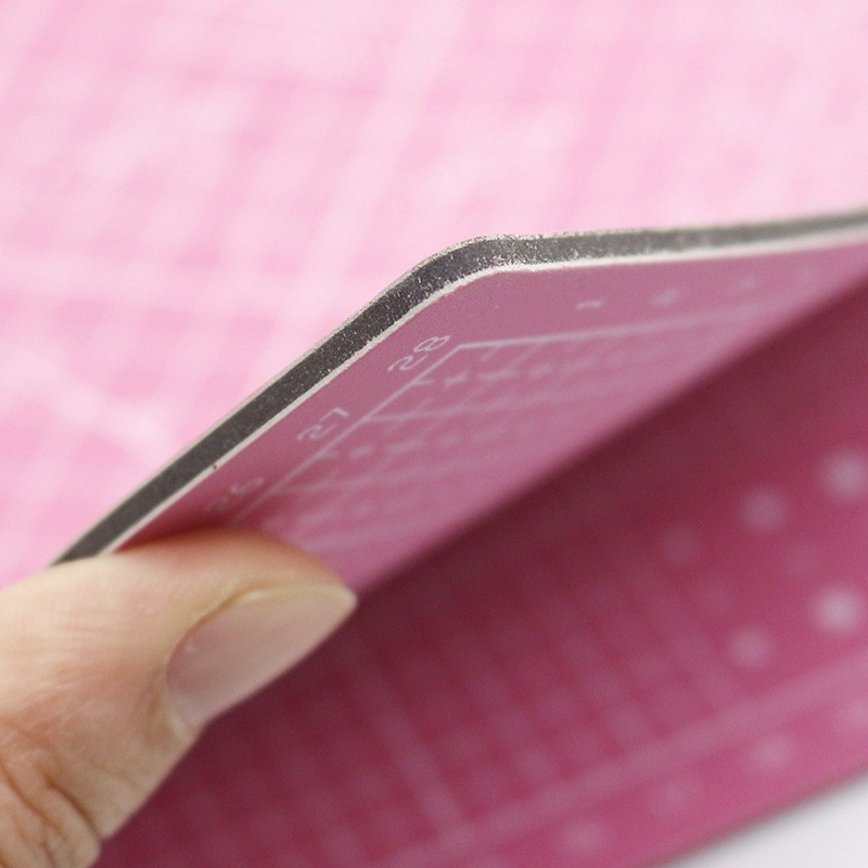 

Tiga lapis Dua sisi Alas Potong Kertas A1 A2 A3 A4 Three-layer Cutting Mat Hijau&Hitam&Pink