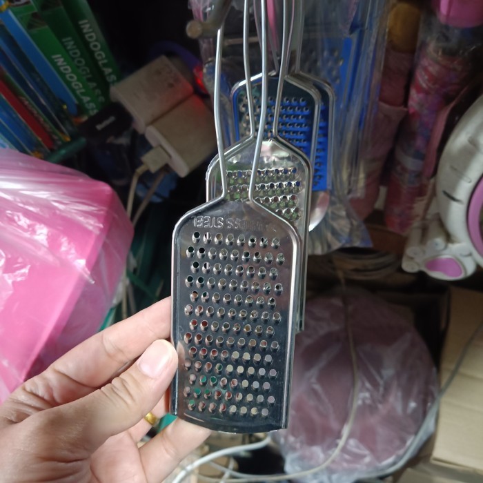 

Terlaris Parutan Keju Parutan Kunyit Parutan Serbaguna Parutan Keju