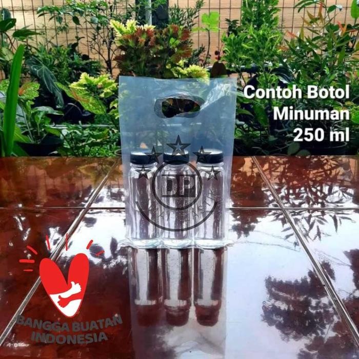 

Kantong Plastik Kresek PEX Bening Tebal Kemasan Makanan Botol Cup Minuman Souvenir Dan Produk