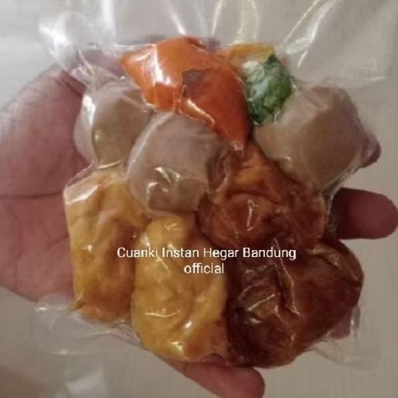 

Konter Makanan Cuanki Hegar Bandung Kemasan Vakum